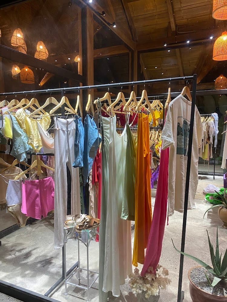 Aloe tienda de ropa photo 3