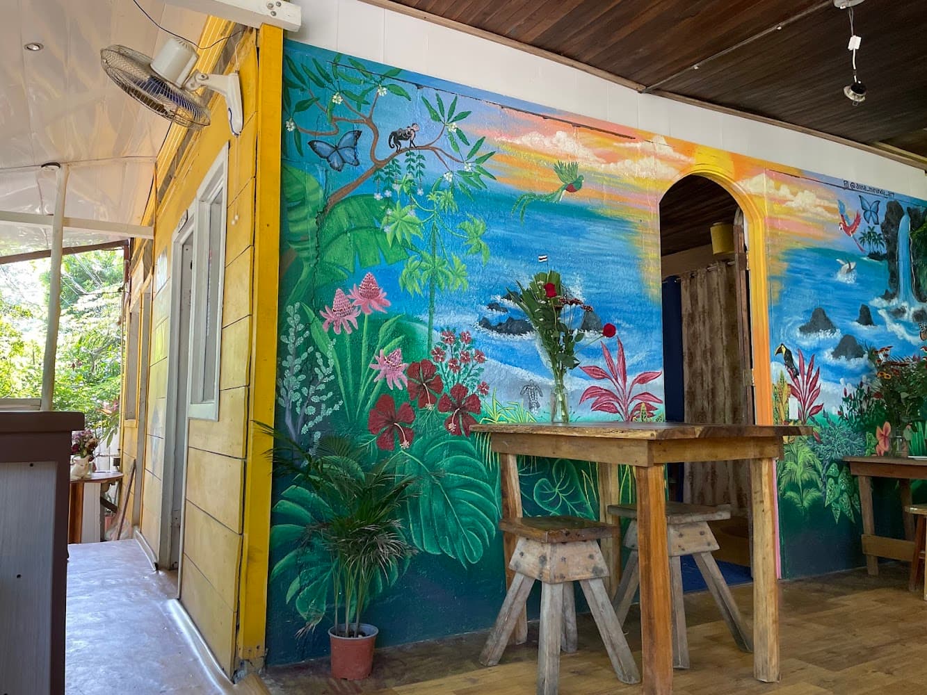 Bakery cafe montezuma photo 3