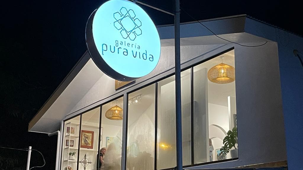 Galería Pura Vida