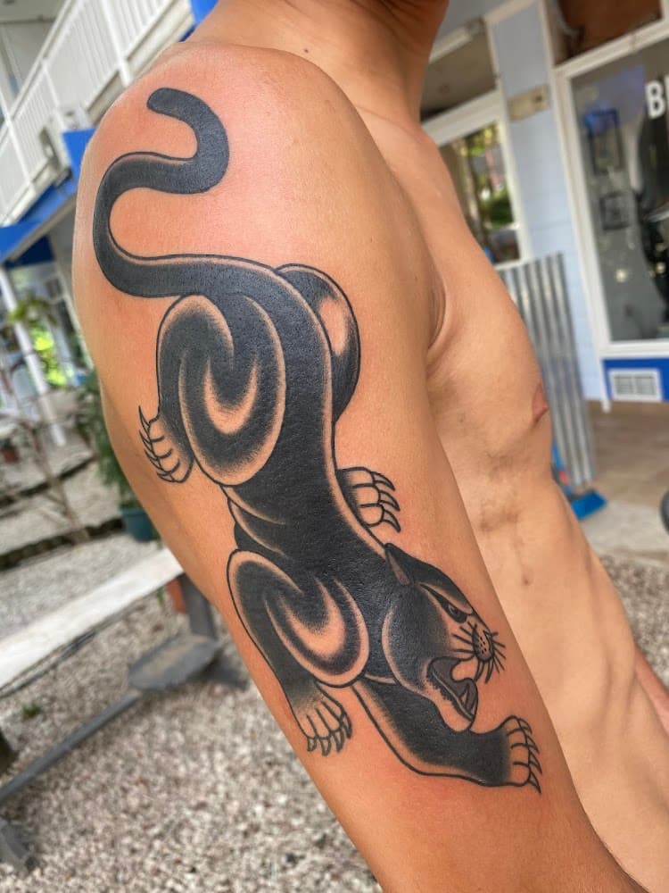 Good Life Tattoo photo 3