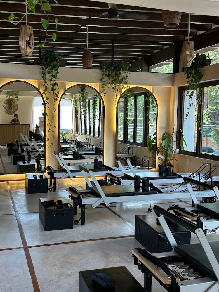 HAPPILATES Reformer Studio - Pilates Reformer photo 2