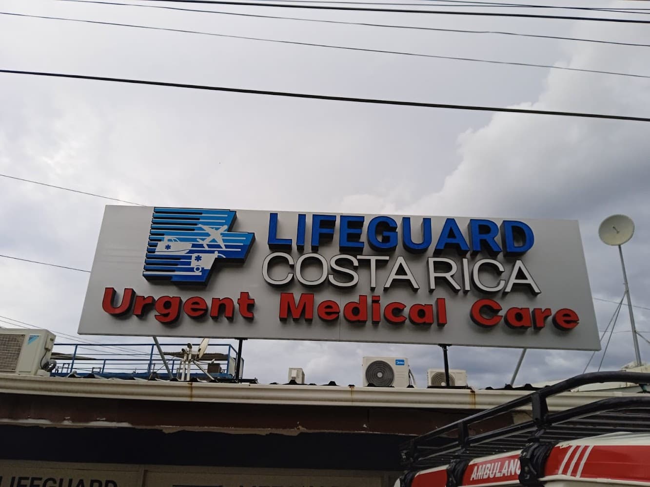 Lifeguard Costa Rica Playa Carmen