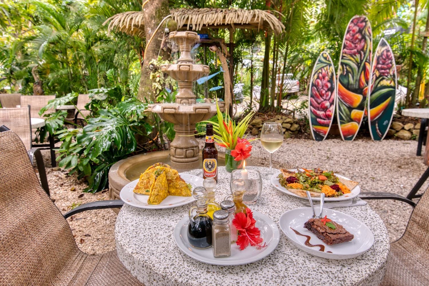 Sano Banano Beachside Hotel photo 3