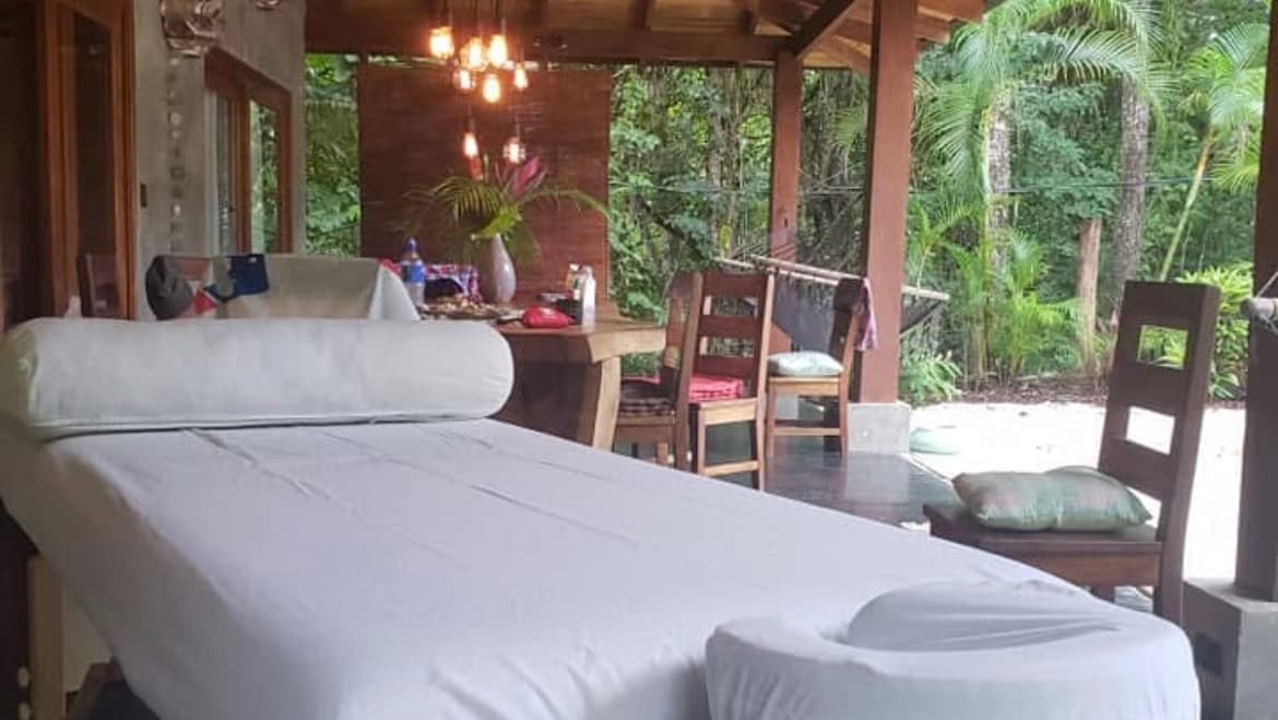 Therapeutic massage and beauty karla Calderon